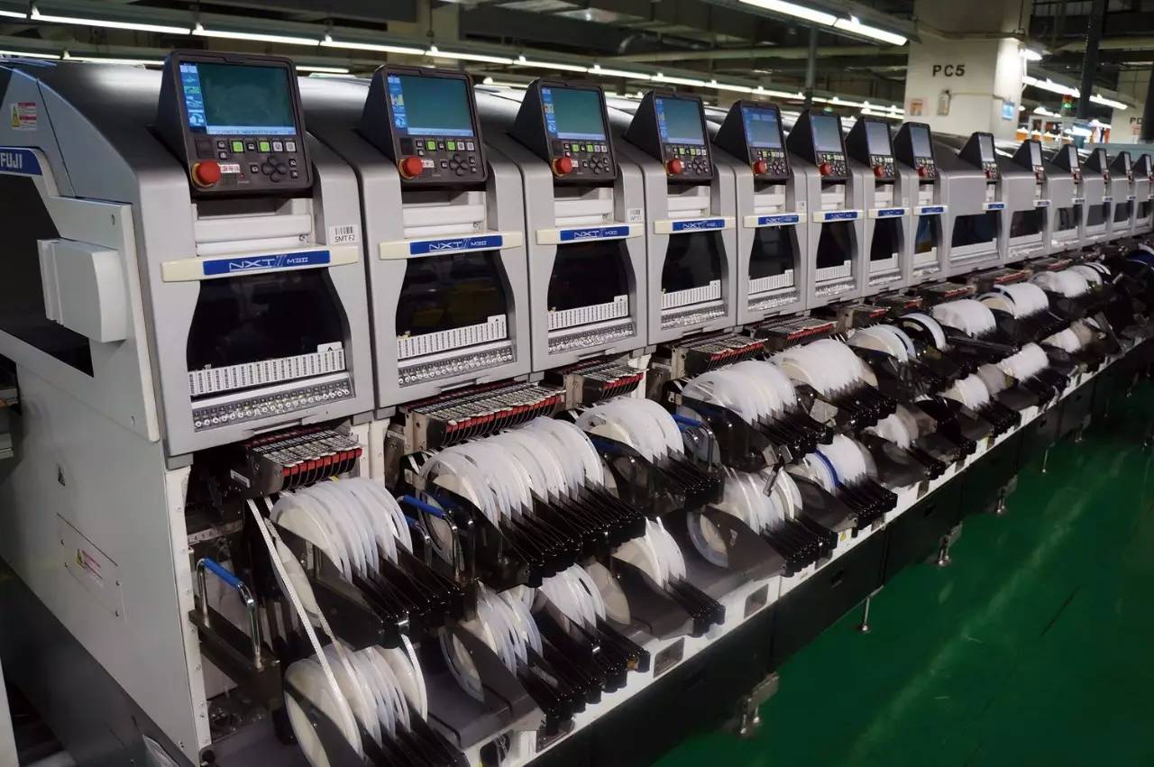 揭秘 追求品质与效率，看计算机中的“航空母舰”如何建成